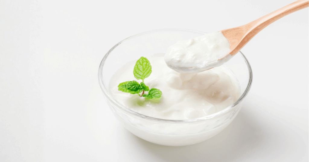 親知らず抜歯後に適したやわらかい食事の例（ヨーグルト）