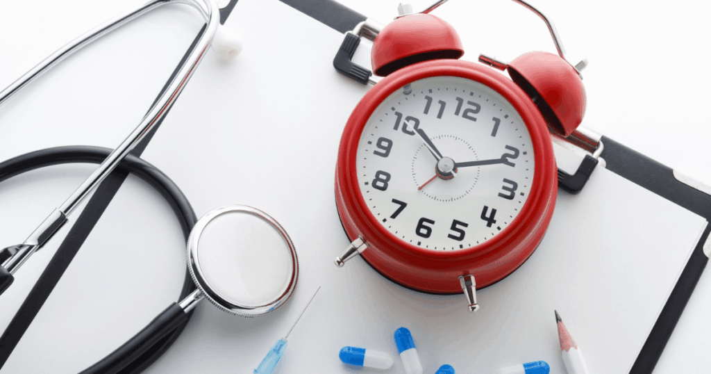 親知らず抜歯後の痛みや腫れの経過と回復の目安を解説するイメージ画像