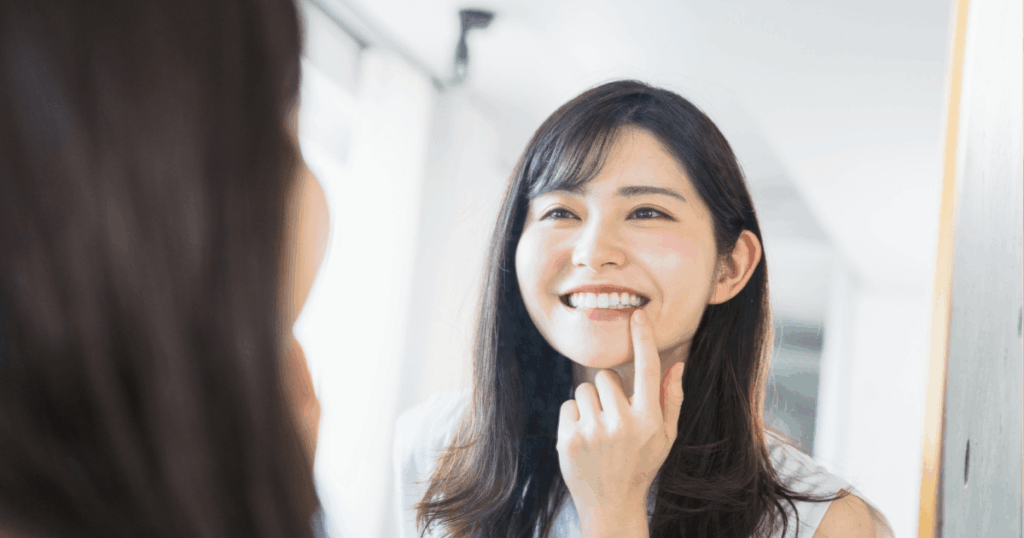 親知らずの抜歯で腫れていない女性